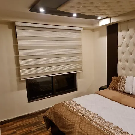 Quadro Apartment Амман Экстерьер фото